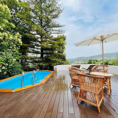 Sra Da Oliveira Solar Heritage Homestay Leiria